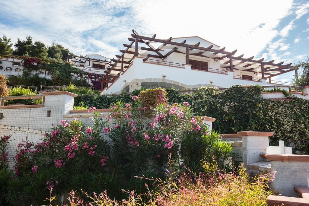 Holiday Lodge Al Porto Маттіната Екстер'єр фото