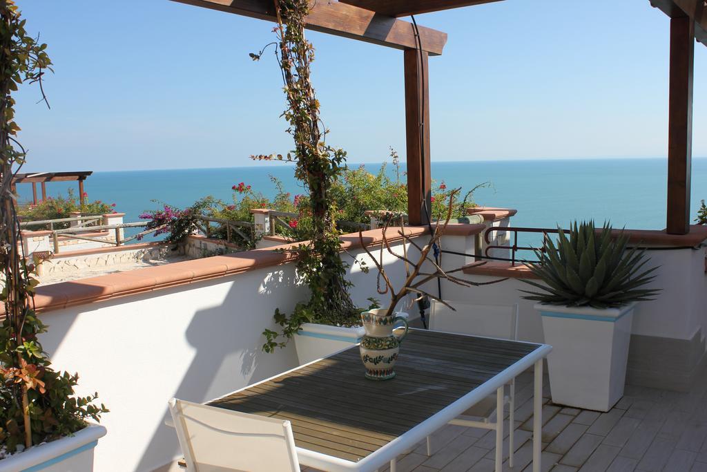 Holiday Lodge Al Porto Маттіната Екстер'єр фото