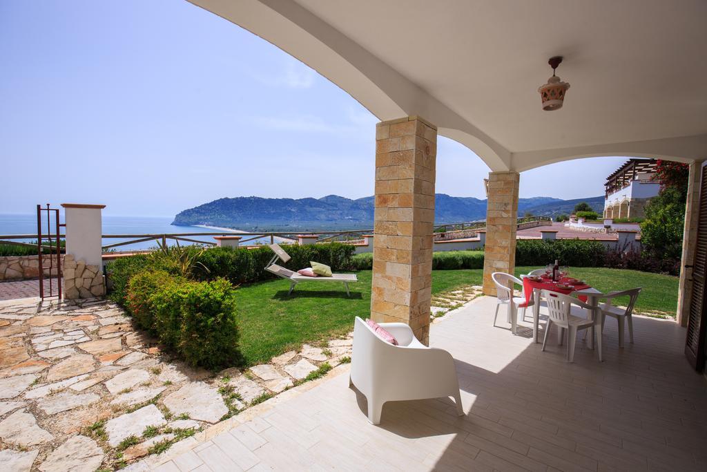 Holiday Lodge Al Porto Маттіната Екстер'єр фото