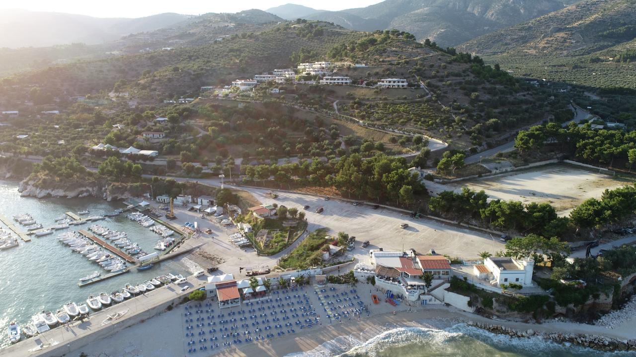 Holiday Lodge Al Porto Маттіната Екстер'єр фото